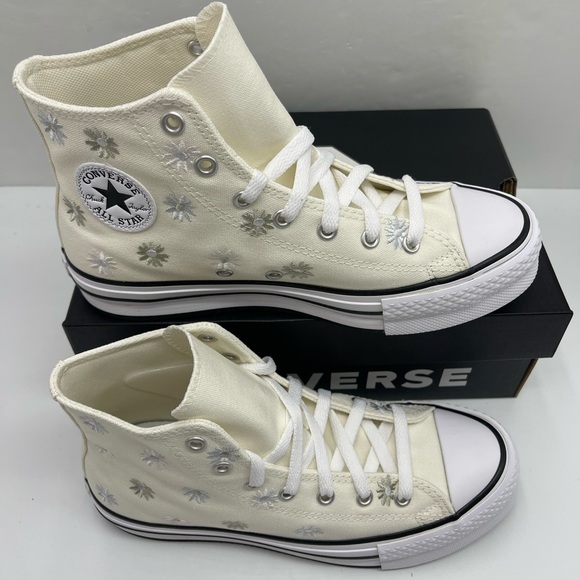 Converse WMNS Cream High-Top
CTAS EVA LIFT HI
EGRET/WHITE/PALE SURPLUS Sneakers - Picture 2 of 16